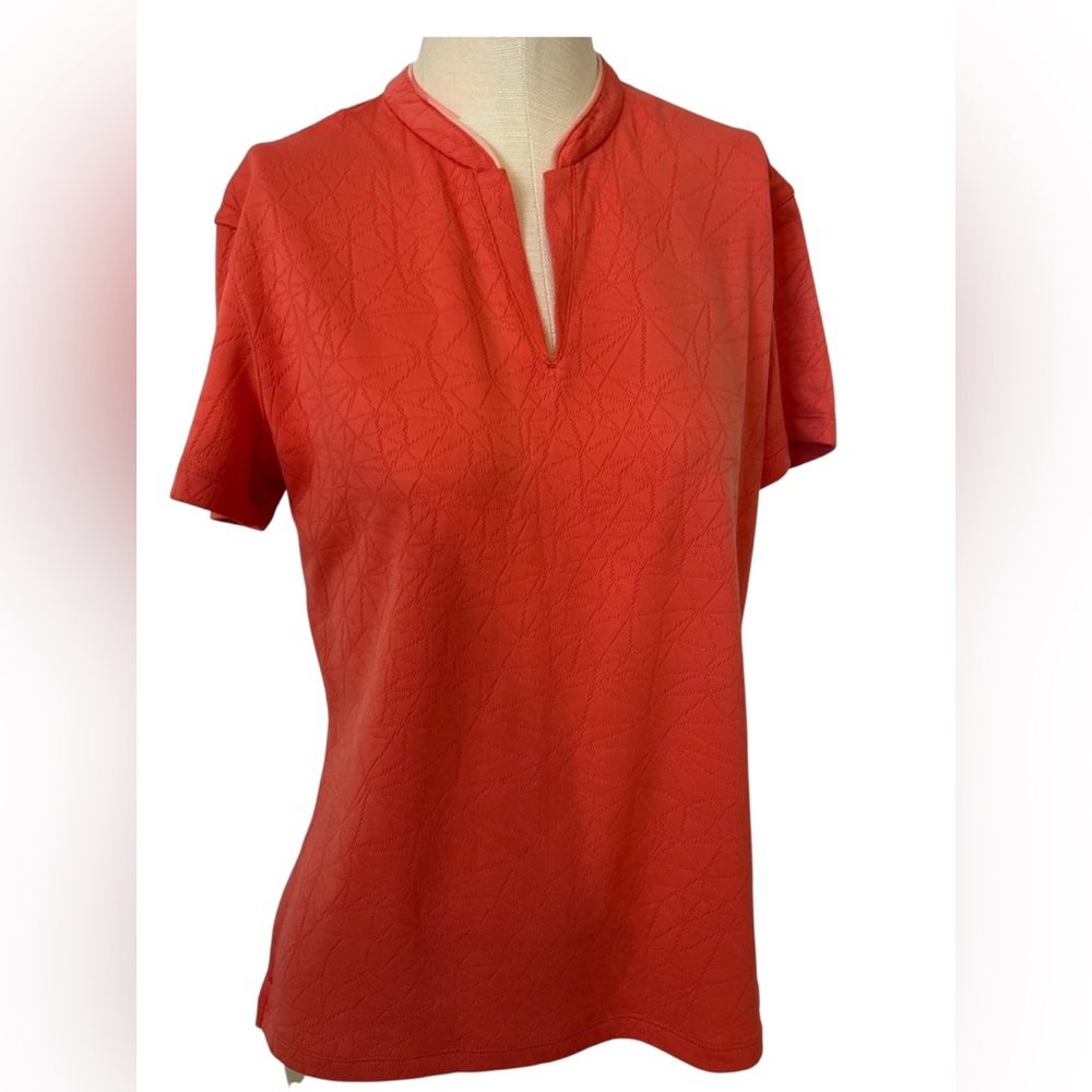 Nike Women's Dry-Fit Short Sleeved V-Neck Mandarin Collar in Coral SZ M
